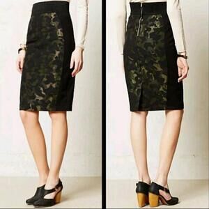 ANTHROPOLOGIE Camo Jacquard Green Black High Waisted Knit Pencil Skirt - SIZE 8